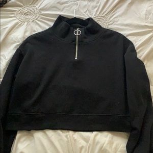 Black H&M Cropped Sweatshirt